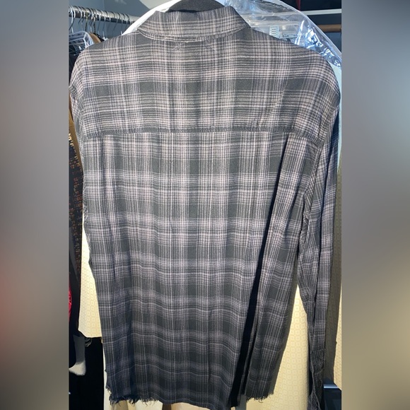 PAIGE- Plaid Longsleeve Shirt - Picture 4 of 4